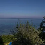 Beachfront Romantica Place Ground Floor Agia Pelagia Chlomou