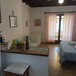 Beachfront Romantica Place Ground Floor *