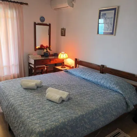 Lejlighed Beachfront Romantica Place Ground Floor